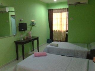 Seri Mutiara *